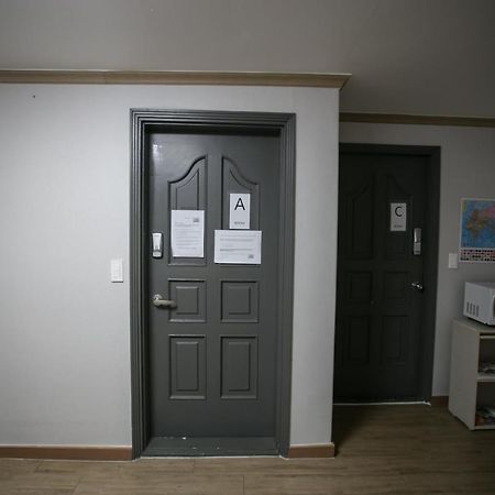 סיאול Storyg Guesthouse מראה חיצוני תמונה